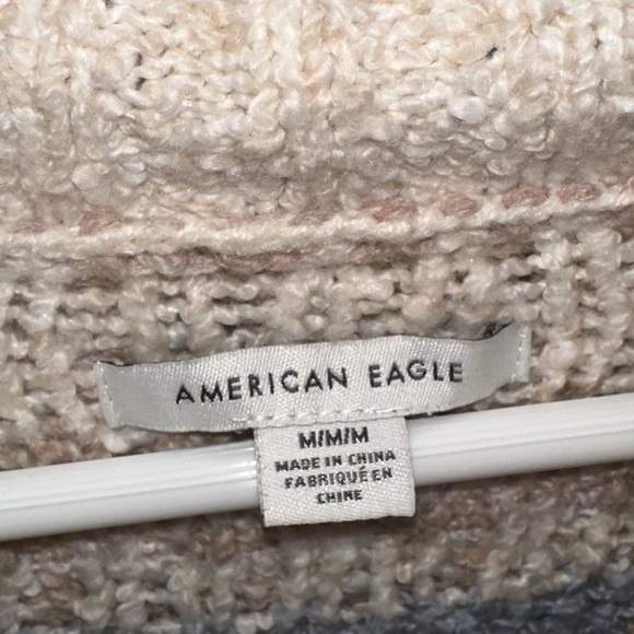 American eagle turtleneck sweater - Picture 4 of 4